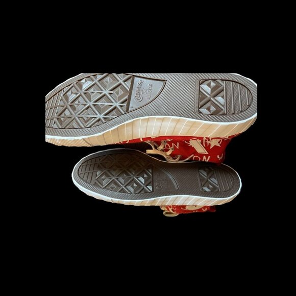 Converse High Top UNT1TL3D Red White Sneakers - Men’s 13, Women’s 15 - New - Picture 4 of 4